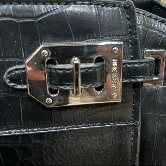 Nine West black pebble leather shoulder bag/crossbody - Picture 4 of 5